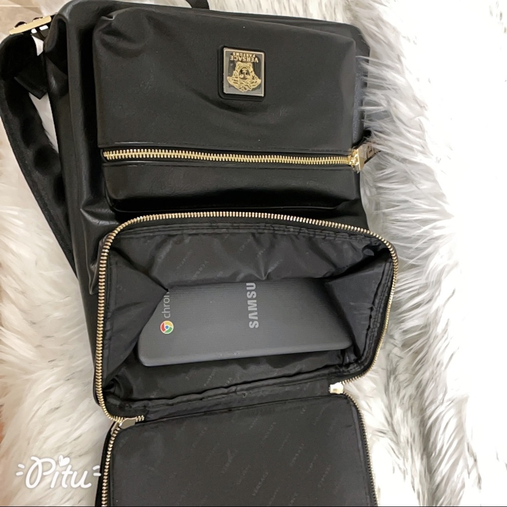 VERSACE GIFT SET - BRIGHT CRYSTAL PERFUME/ SUMMER BACKPACK- limited edition - Picture 6 of 15